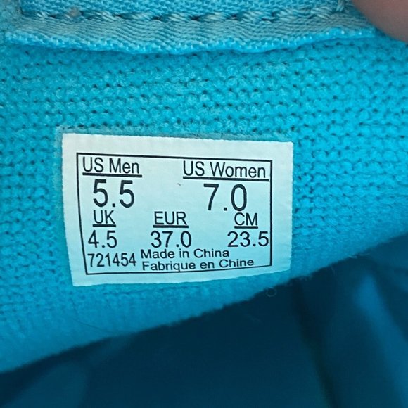 90s era Vans SK8 Hi Monochrome Womens 7 Turquoise/Aqua High Tops - Picture 10 of 10